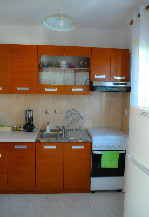 Apartman Anita 부젯 외부 사진